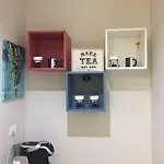 アート ルームズ ゲストハウス