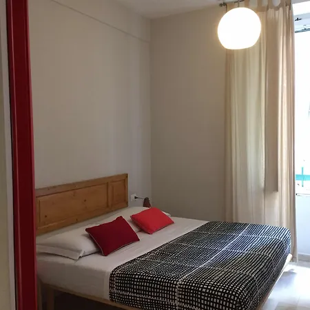 Art Guest house 3*