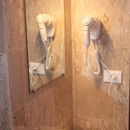 Art Guest house 3*